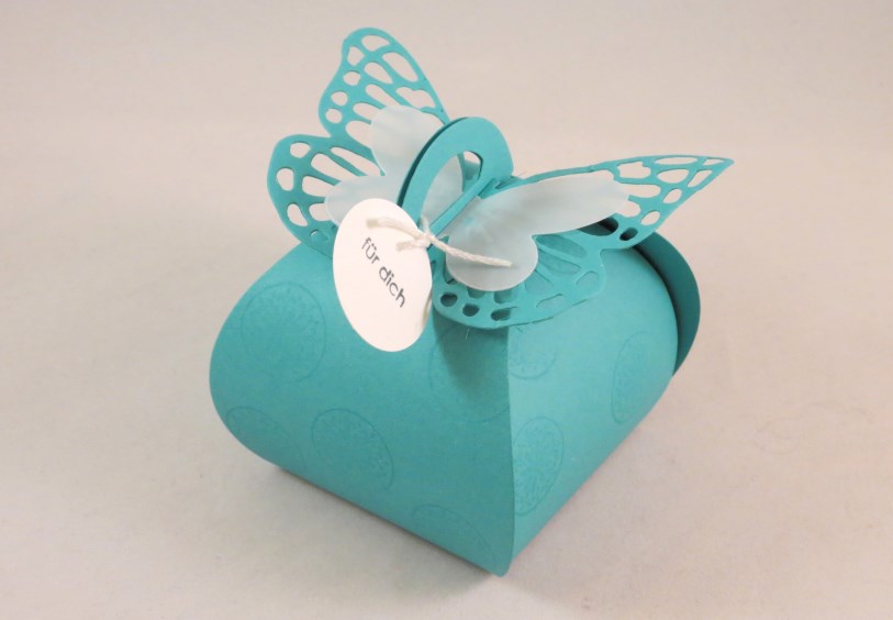 butterflies curvy box (3)