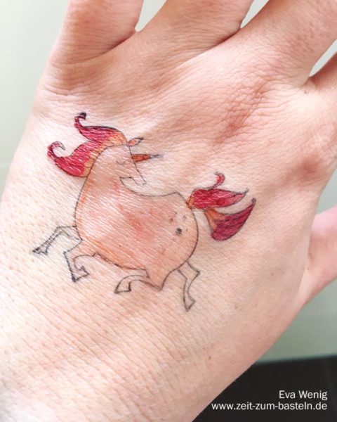 Selbst gestempelte Einhorn Tattoos für Kinder - Zauberhafter Tag - Stampin Up - www.zeit-zum-basteln.de