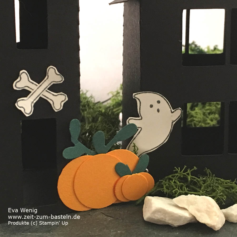 Halloween Geisterstadt - Ein Freebie für Dich zum Ausdrucken oder als Plotter Schnittdatei für Cameo & andere - www.zeit-zum-basteln.de