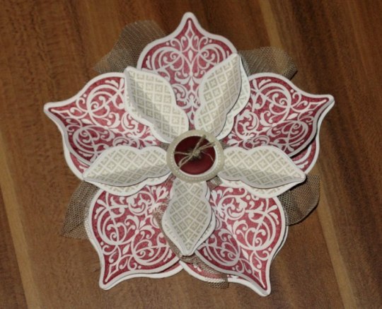 xmasornament1a
